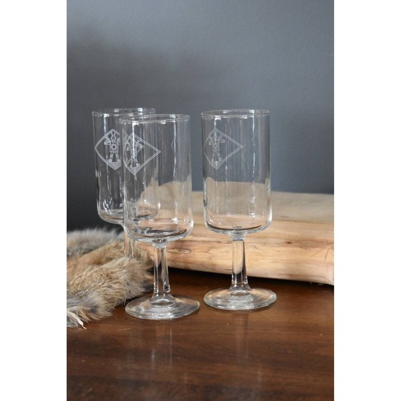 8 vintage wine glasses Robot Tech Mechanic champagne flute robotic tech gift - Picture 4 of 6